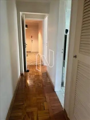 HALL DOS QUARTOS 