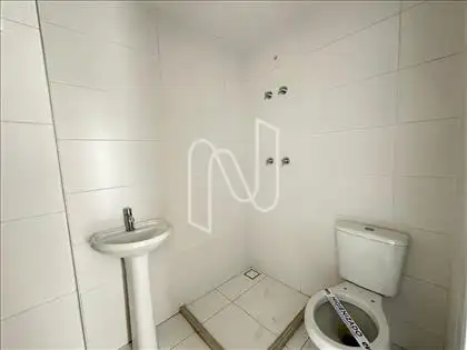 banheiro de serviço 