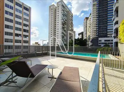 PISCINA 