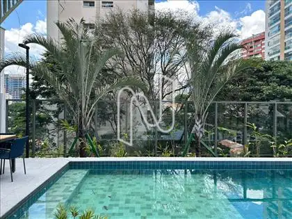 PISCINA 