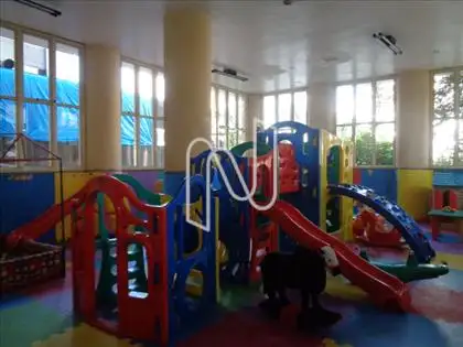 PLAYGROUND 