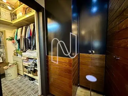 Closet Suite 