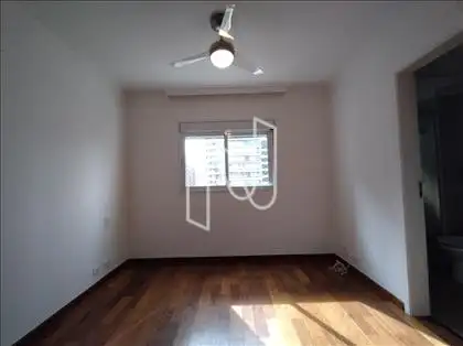 DORMITÓRIO SUÍTE 