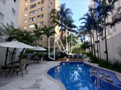 PISCINA EXTERNA COM DECK 