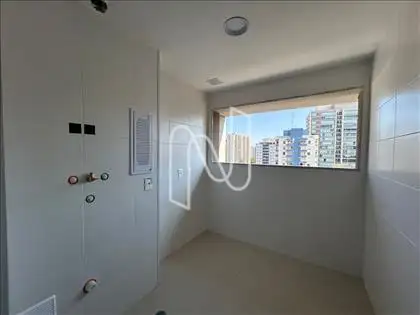 ÁREA DE SERVIÇO 