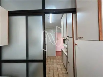 ÁREA DE SERVIÇO  