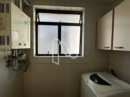 ÁREA DE SERVIÇO 