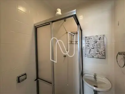 WC EMPREGADA 