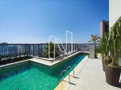 PISCINA 