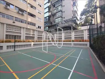 QUADRA POLIESPORTIVA 