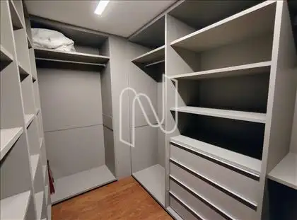 CLOSET DO DORMITÓRIO 1 