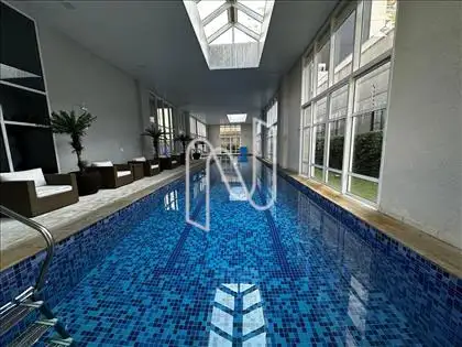 PISCINA COBERTA AQUECIDA