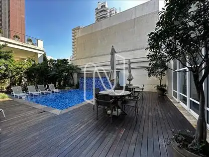 PISCINA EXTERNA COM DECK