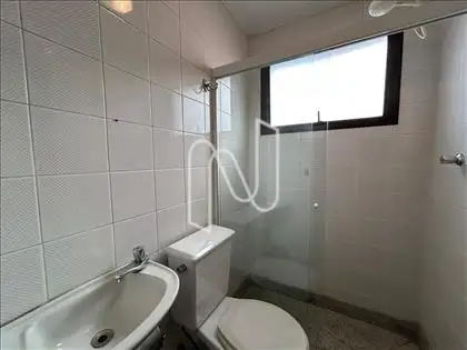 wc empregada 