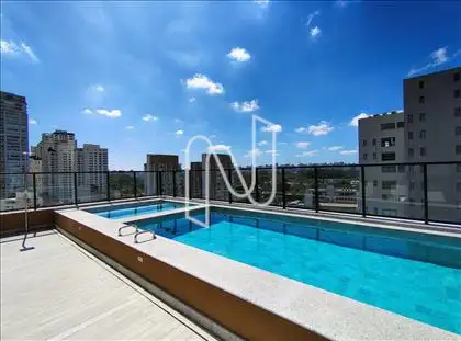 PISCINA 