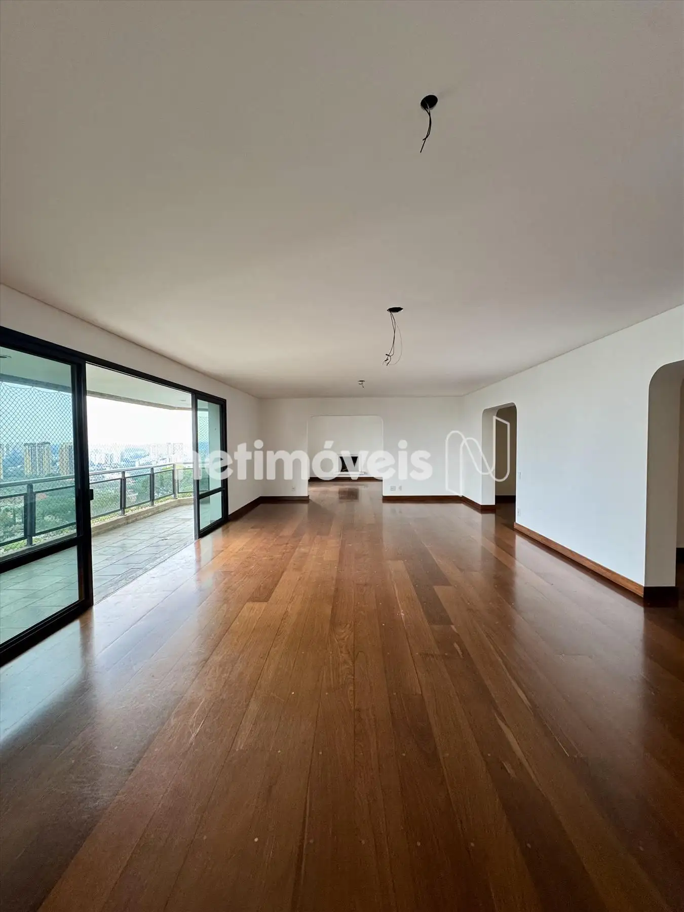  SALA