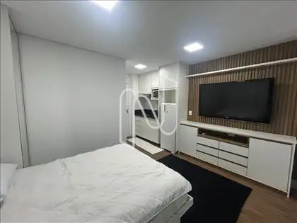 DORMITÓRIO COM TV 