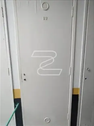 DEPÓSITO NA GARAGEM 