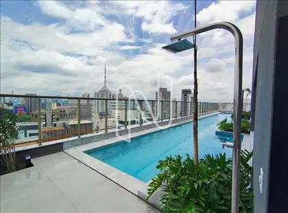 PISCINA 