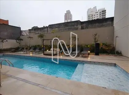 PISCINA 