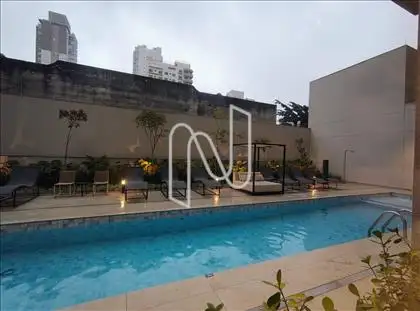 PISCINA 