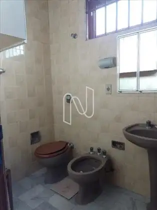  WC DE EMPREGADA