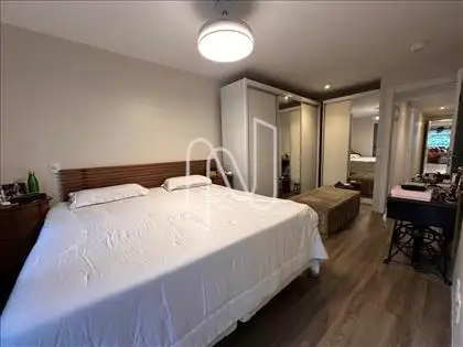 SUITE MASTER 