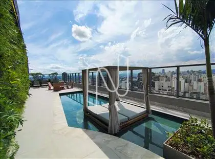 PISCINA 