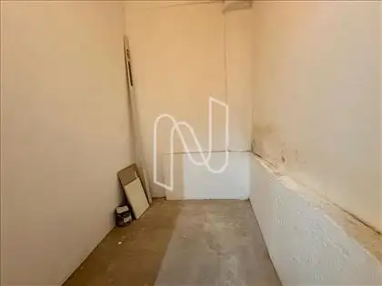 DEPÓSITO NA GARAGEM 