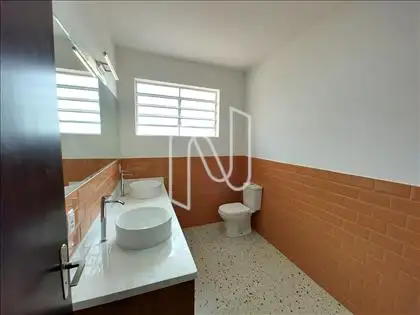 BANHEIRO SOCIAL 