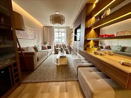  LIVING COM AR CONDICIONADO