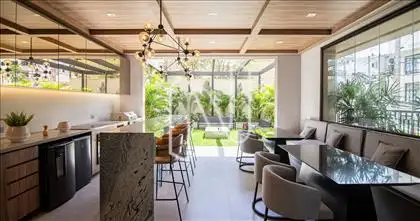 CHURRASQUEIRA/SOLARIUM 