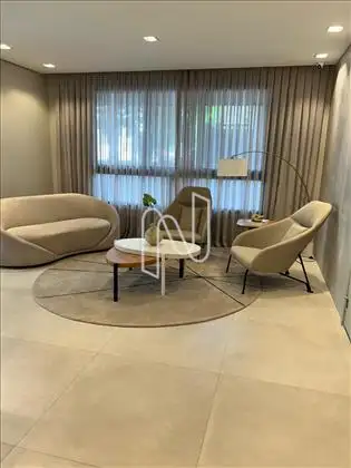 LOBBY 