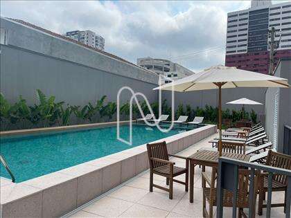 PISCINA 