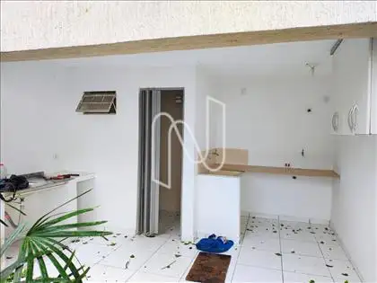 ÁREA DE SERVIÇO 