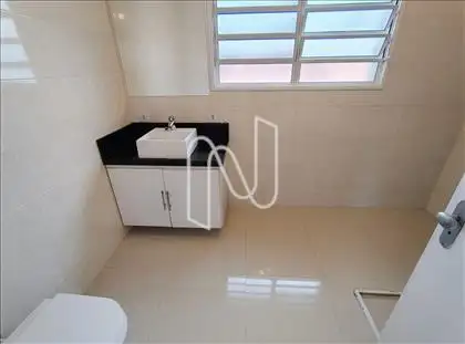 SUÍTE 1 