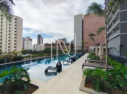 PISCINA 