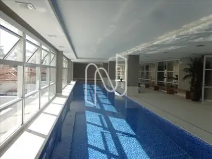 PISCINA RAIA COBERTA E AQUECIDA