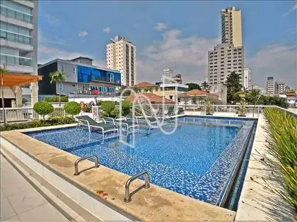 PISCINA EXTERNA COM DECK