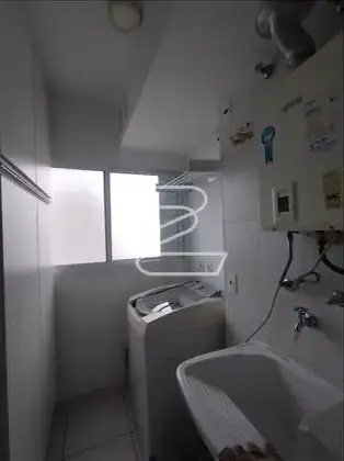 ÁREA SERVIÇO EQUIPADA 