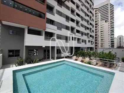 PISCINA 