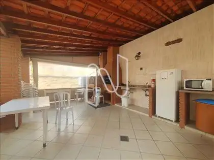 CHURRASQUEIRA 