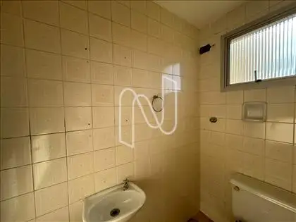 WC DE SERVIÇO 