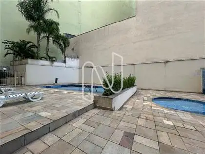 PISCINA 