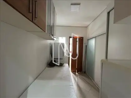 SUÍTE 2 (ANTIDO QUARTO EMPREGADA) 
