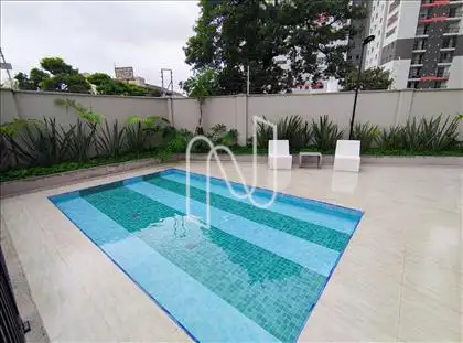 PISCINA 
