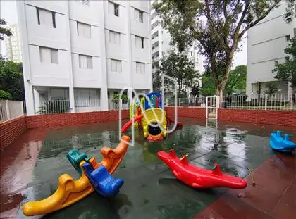PLAYGROUND 