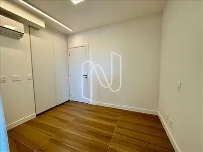SUITE I  