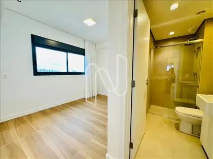 SUITE II 