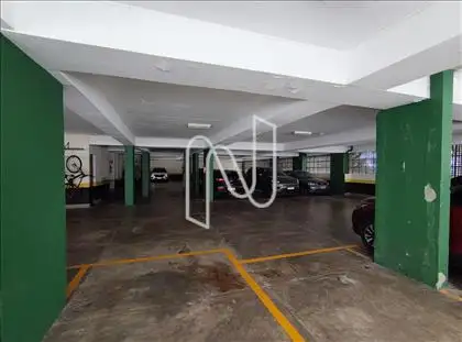 GARAGEM COBERTA 